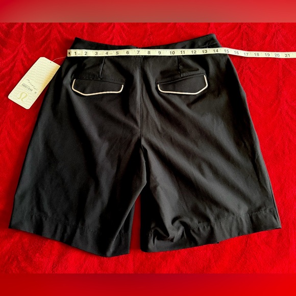 lululemon athletica Pants - NWT Lululemon Size 6 Black Dress shorts Cute & Flattering Measurements in pics 🍋